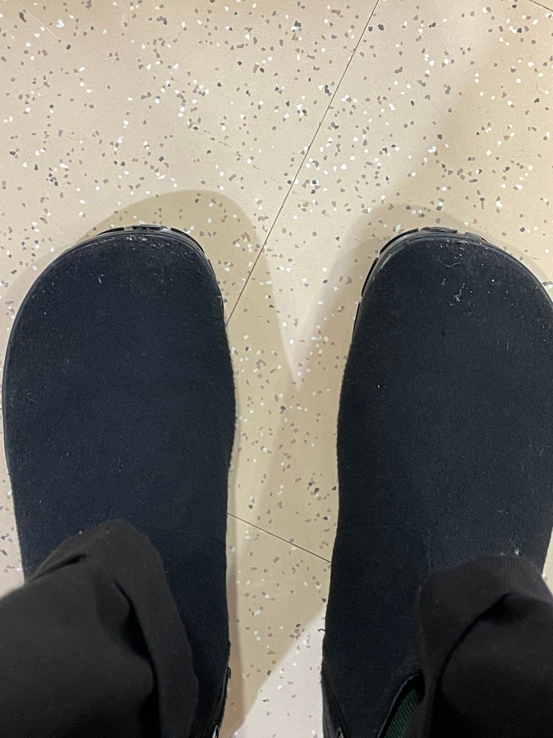 Customer photo review of Vaistoa Sulo | Winter Barefoot Chelsea Boots