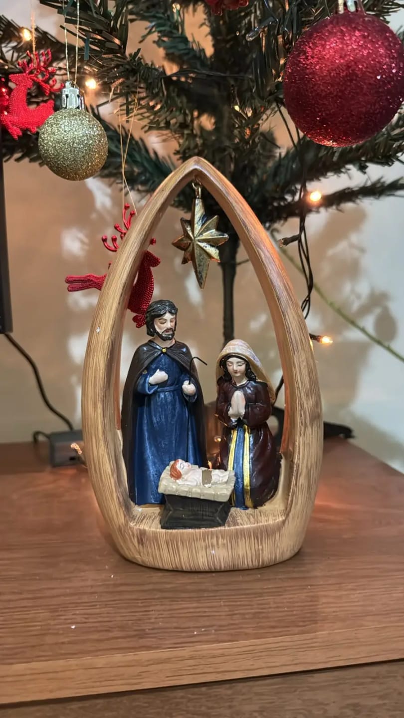 Customer photo review of Nativity Scene Sculpture