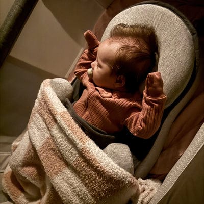 Customer photo review of TinyWonder™ - CuddleCloud