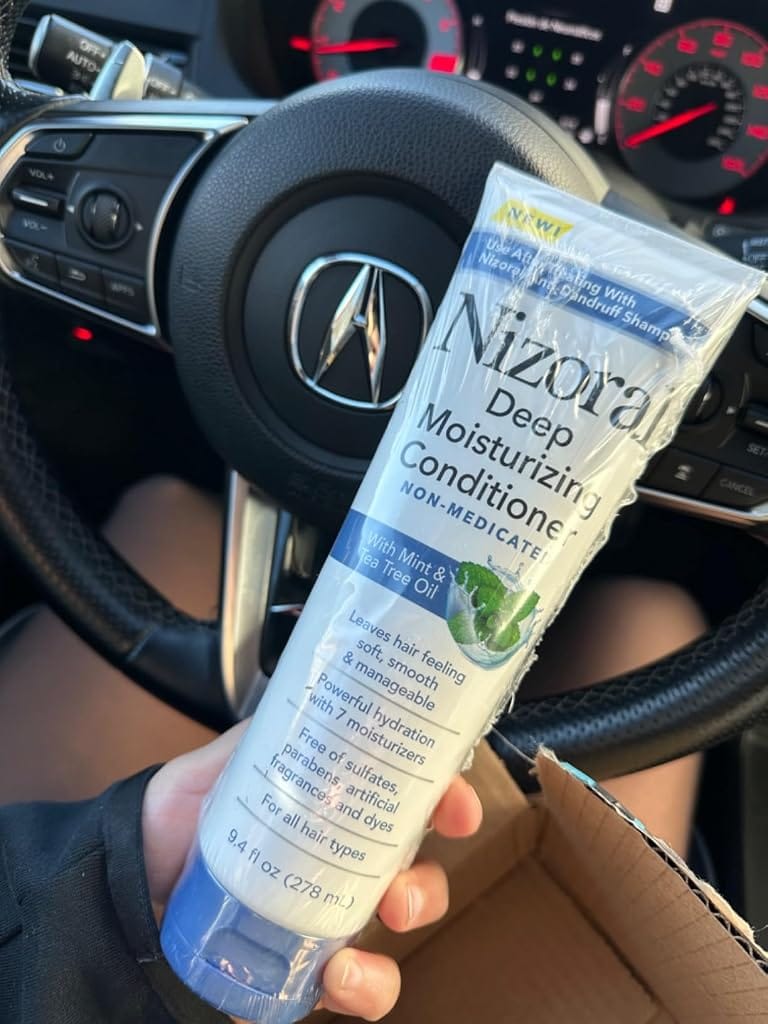 Customer photo review of Nizoral Deep Moisturizing Conditioner 9.4 Oz