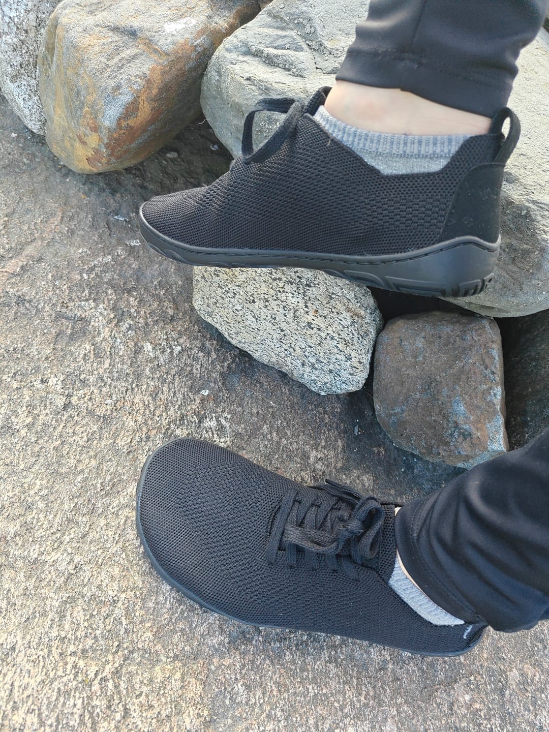 Customer photo review of Vaistoa Iloa | Knitted Barefoot Sneakers