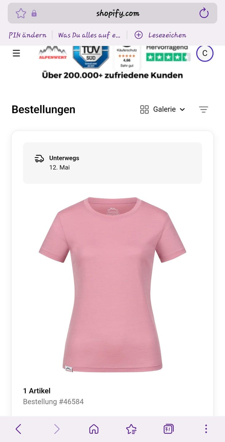 Customer photo review of Merino Shirt Damen