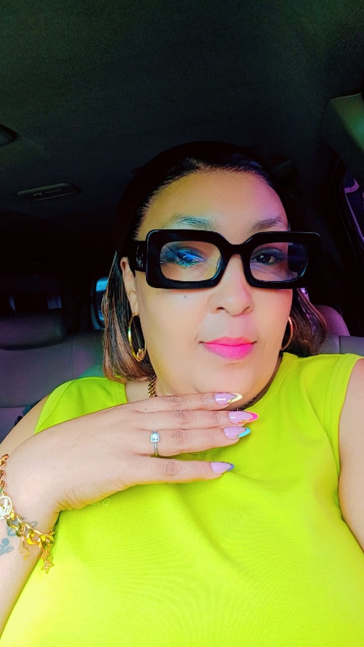 Customer photo review of Era Clear Lens Empire Sunglasses