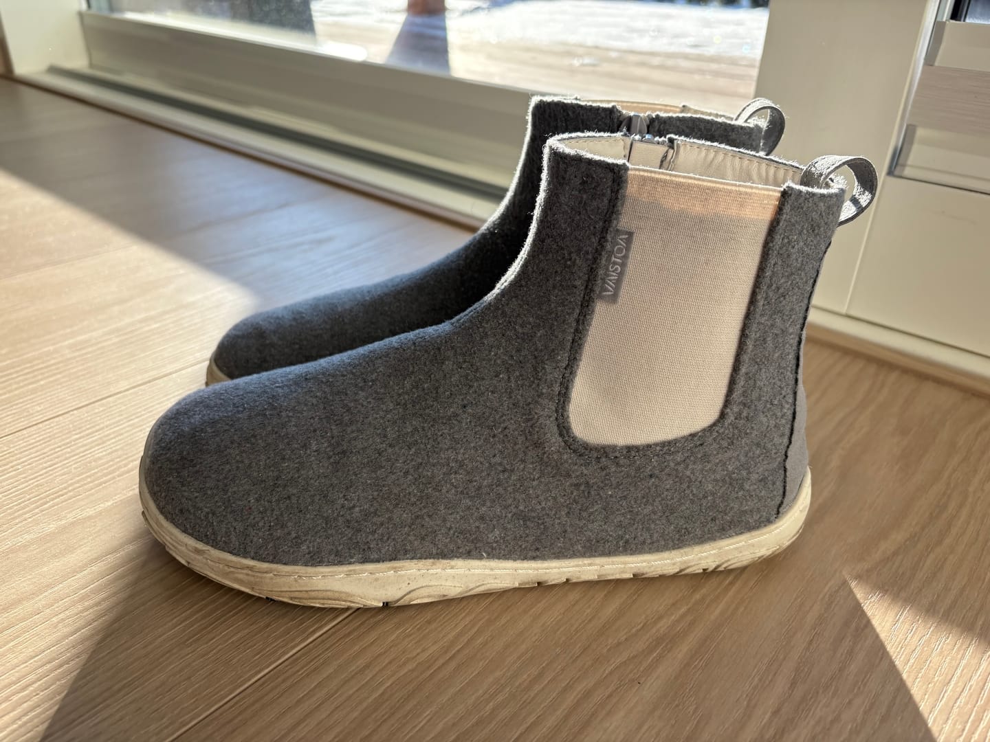 Customer photo review of Vaistoa Sulo | Winter Barefoot Chelsea Boots