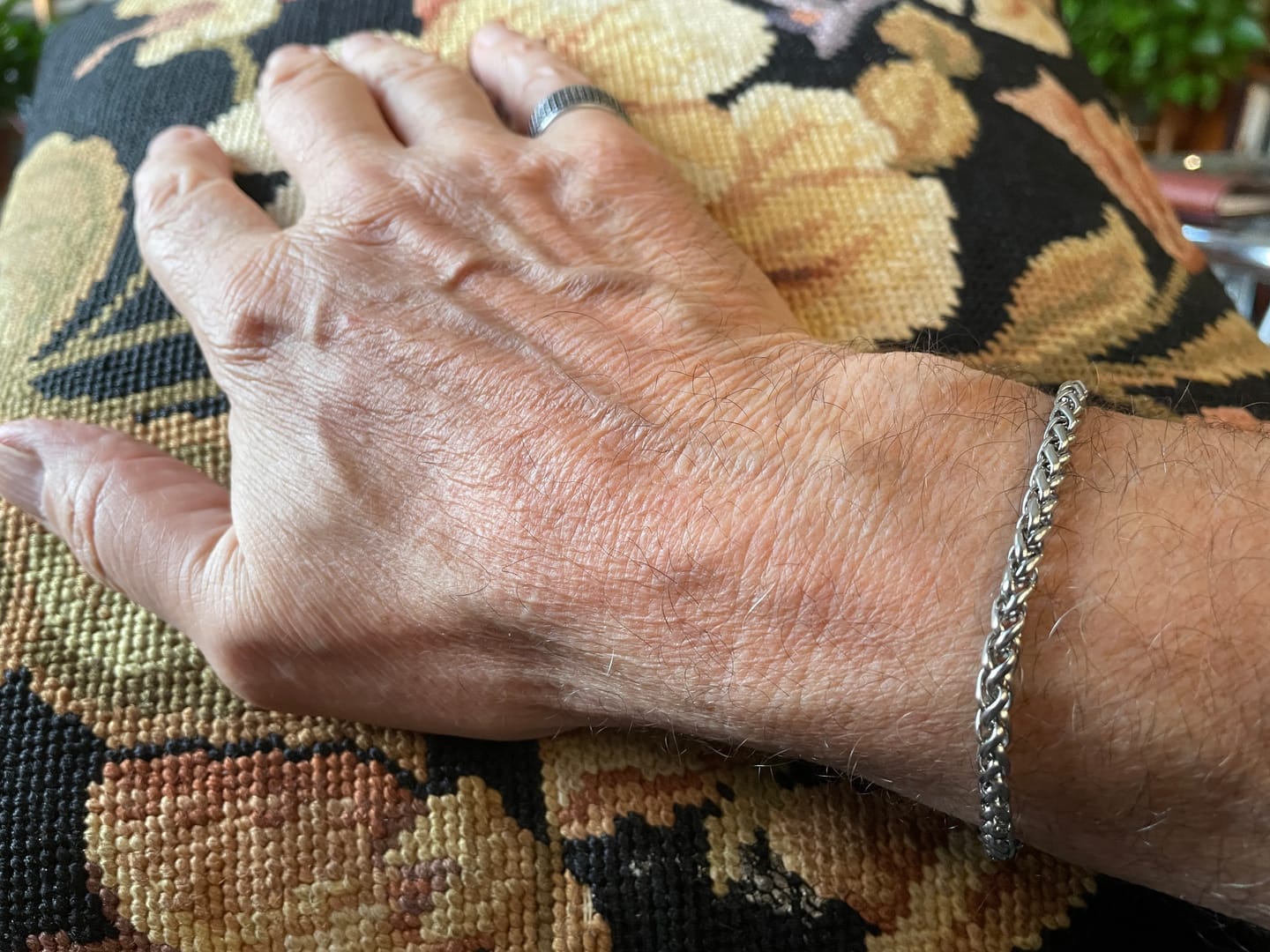 Customer photo review of 4mm Wheat Chain Bracelet