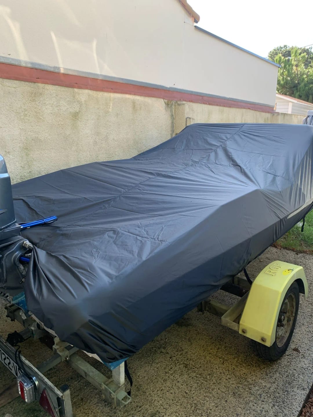 Customer photo review of Waterproof Marine Boat Cover for V-Hull & Fishing Boats