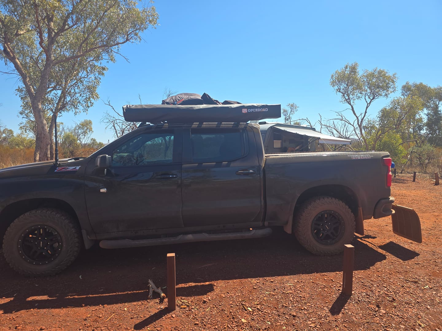 Customer photo review of OPENROAD 180 Free Standing Awning（Pre Sale.ETA:Auguest 15）