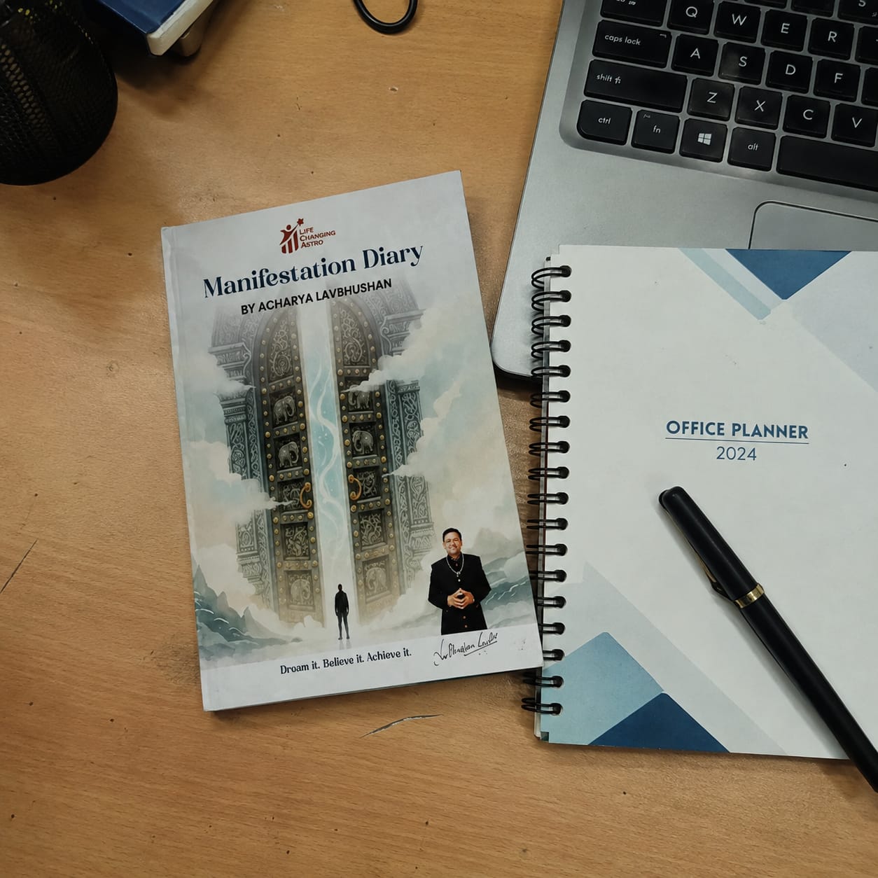 Customer photo review of Manifestation Diary