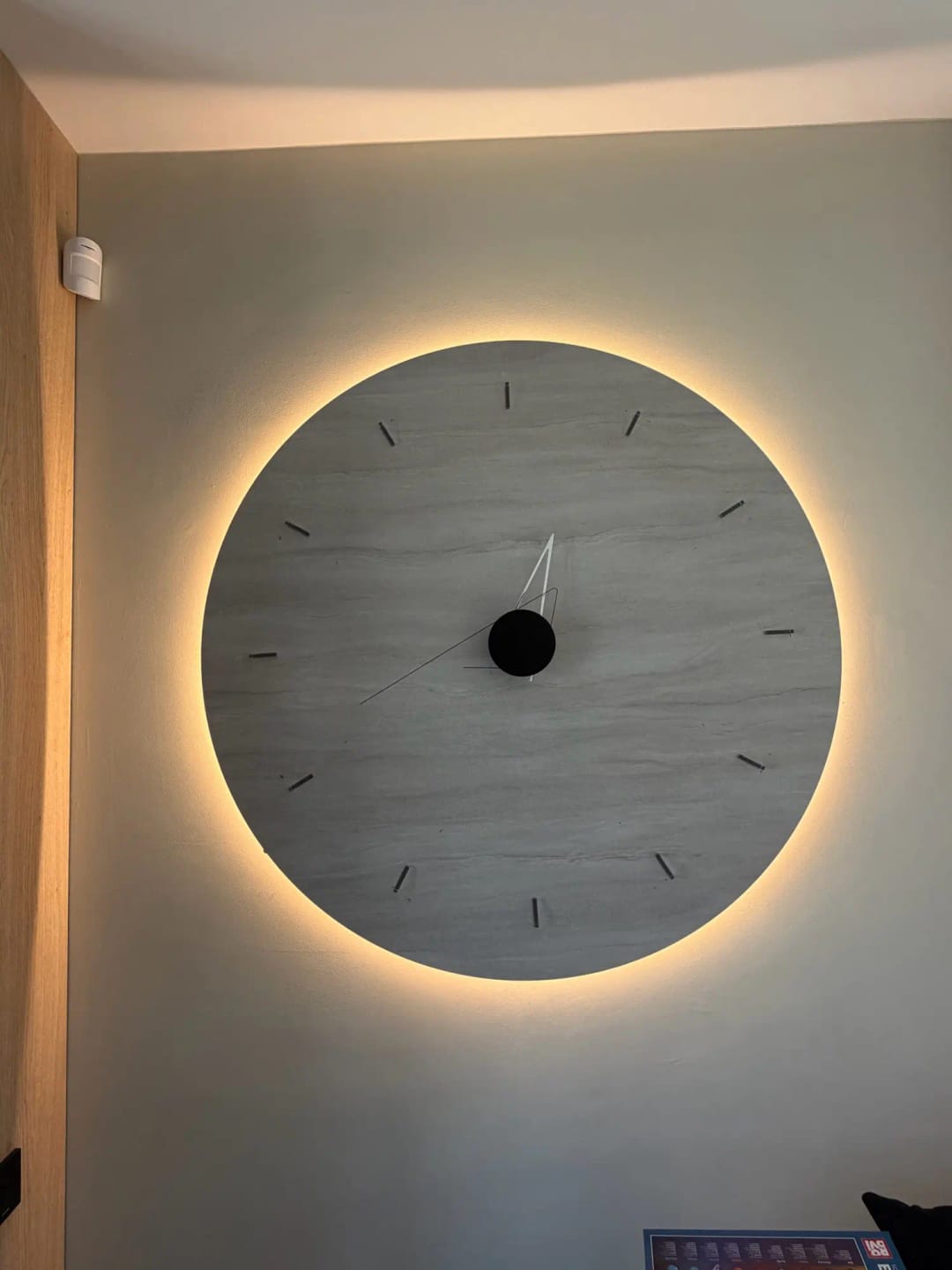 Customer photo review of Wall Clock Art Decorate Mute