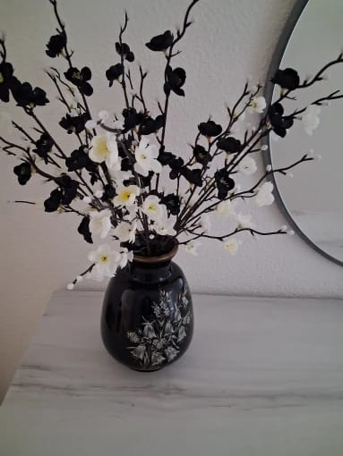 Customer photo review of Artificial Plum Blossom 21.7'' Fake