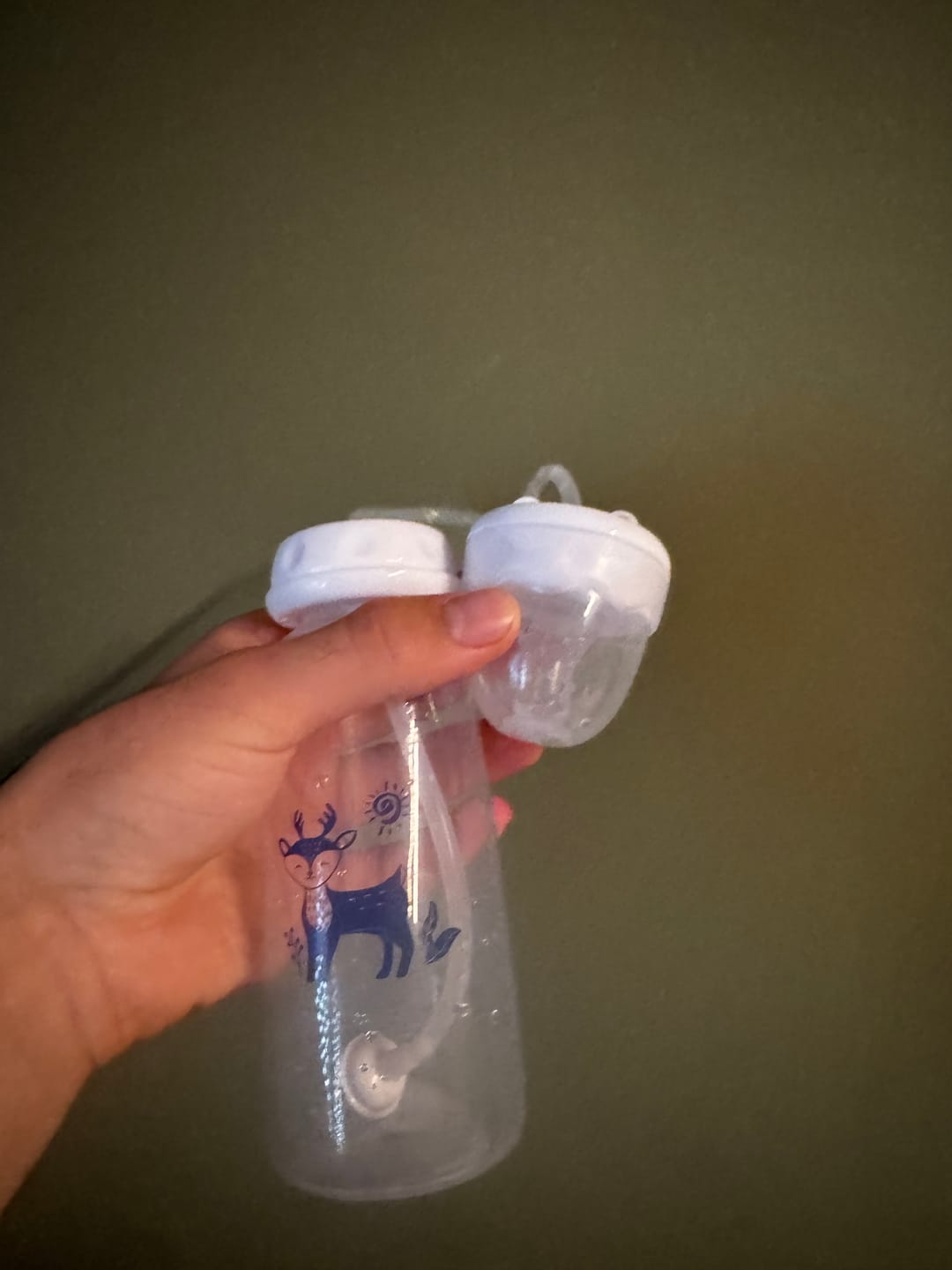 Customer photo review of Biberón Manos Libres Anti-Cólicos 240ML