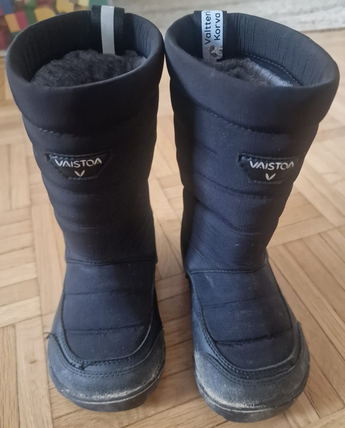 Customer photo review of Vaistoa Kinos Kids | Barefoot Winter Snow Boots