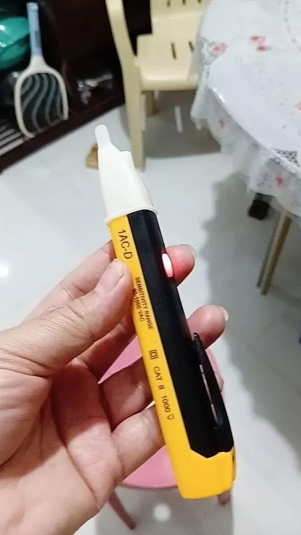 Customer photo review of ReVolt® Non-Contact Voltage Tester