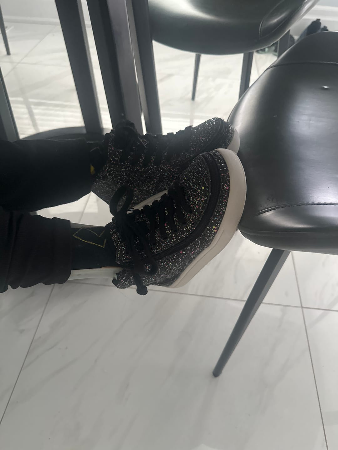 Customer photo review of Black Multi Glitter BILLY Classic D|R II High