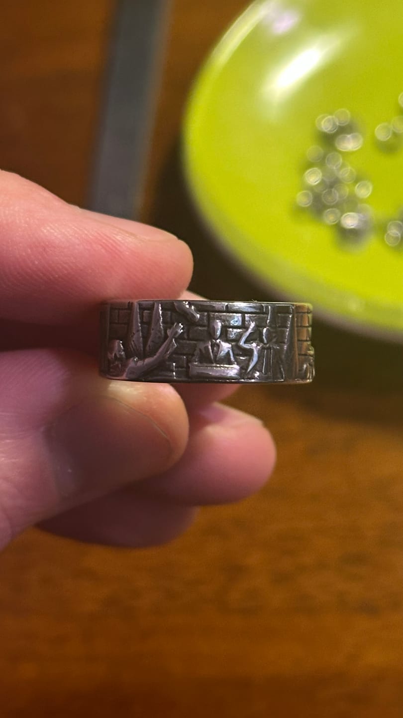 Customer photo review of "Farewell Kiss" Ring - Half Width - 925. or Stainless steel GOLD PLATED