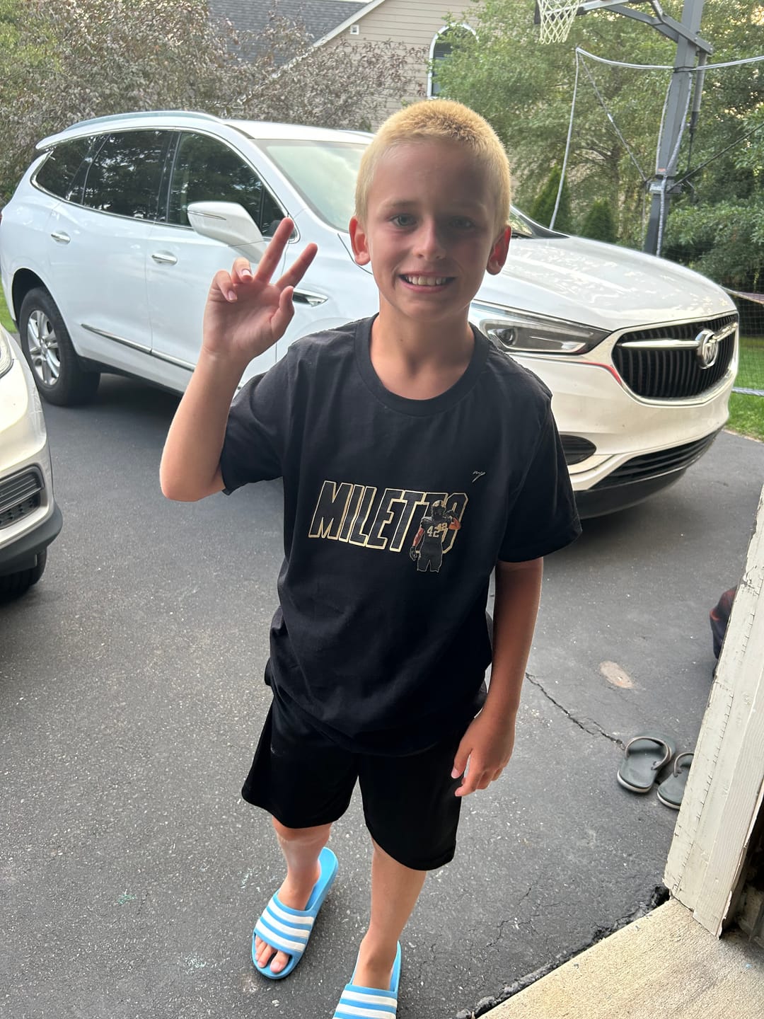 Customer photo review of Nick Miletto Graphic Tee