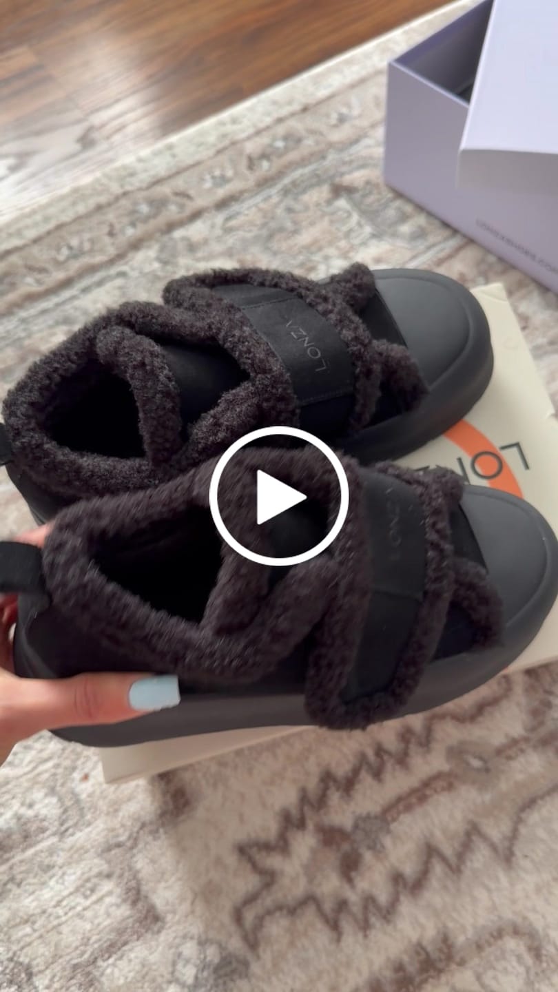 Customer video review of Leona Black