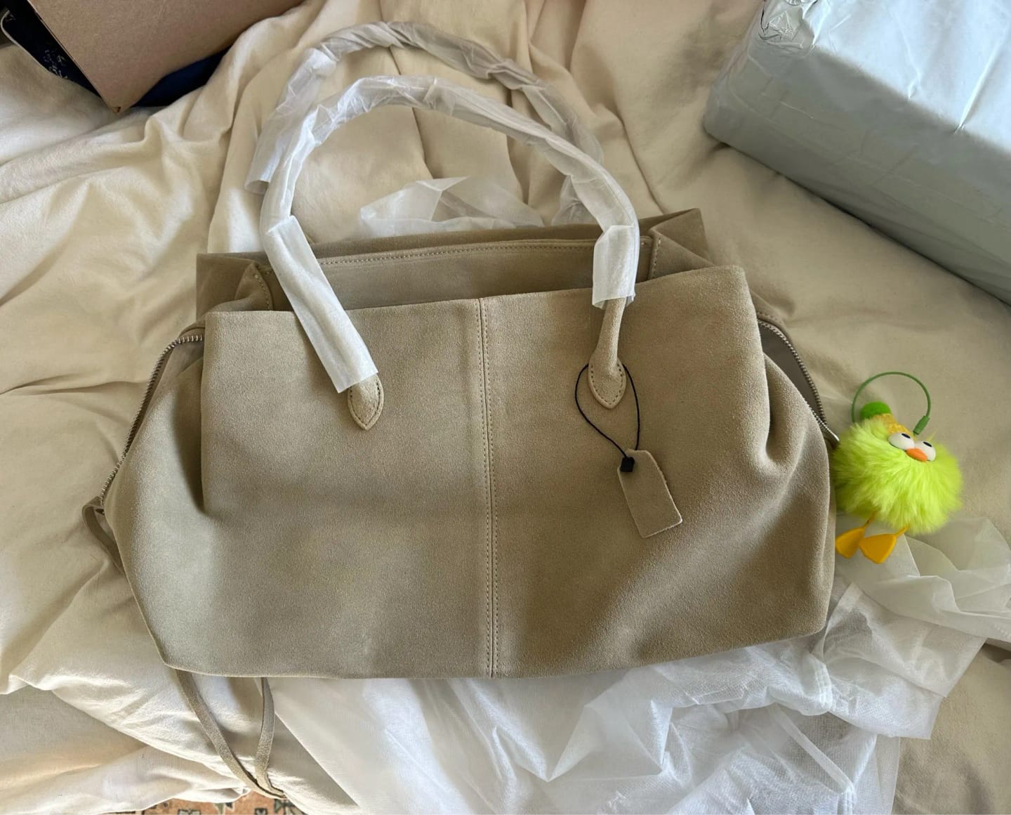 Customer photo review of Miriam Multi-Compartment Shoulder Tote Bag
