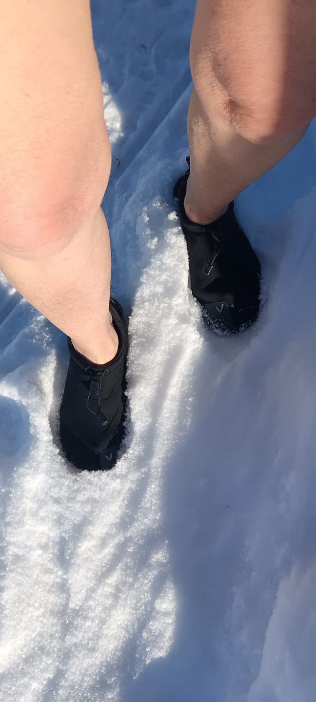 Customer photo review of Vaistoa Vire | Barefoot Ice Swimming Shoes