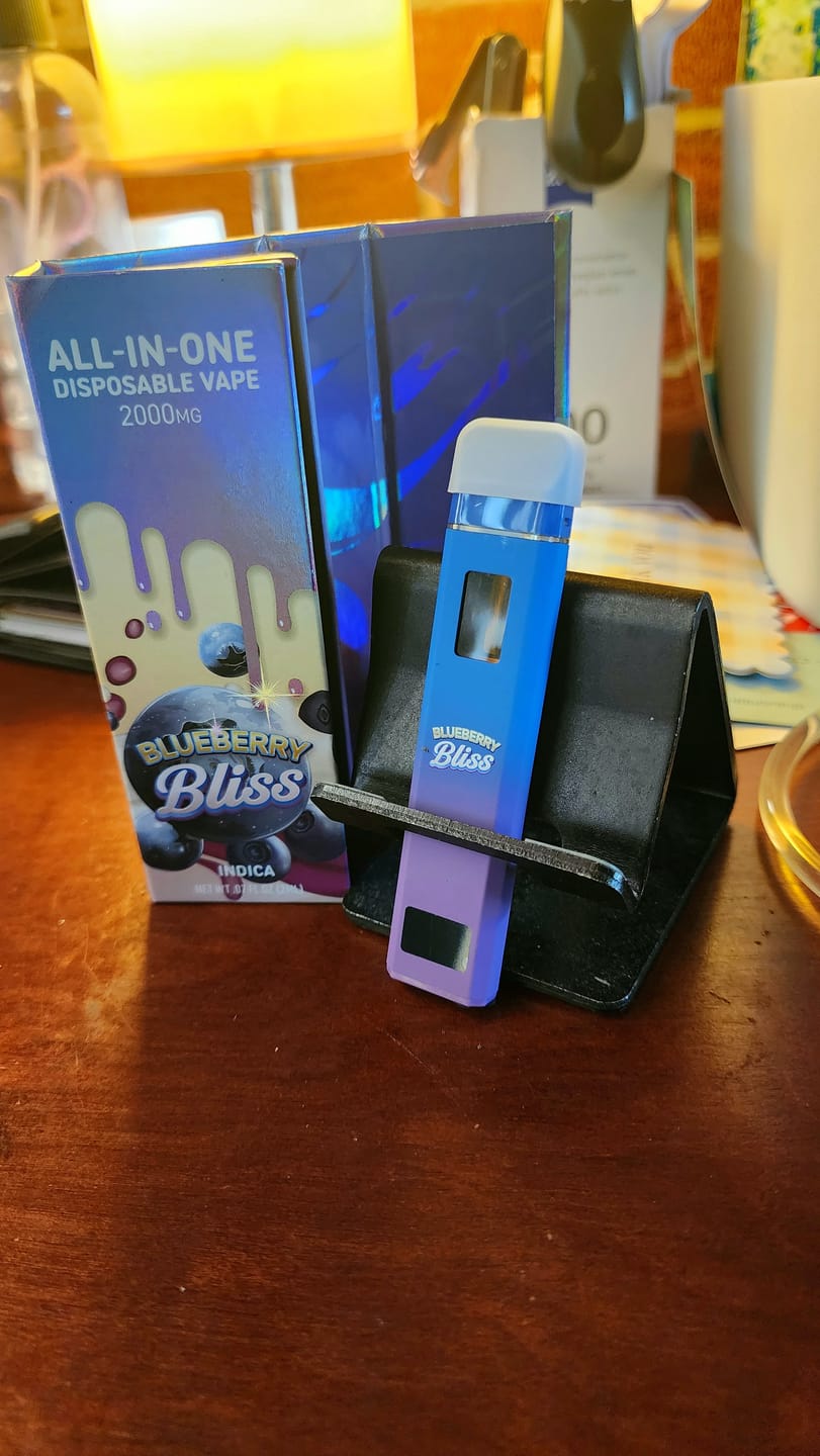 Customer photo review of Hit Stick - 2G THCa Blueberry Bliss - Indica