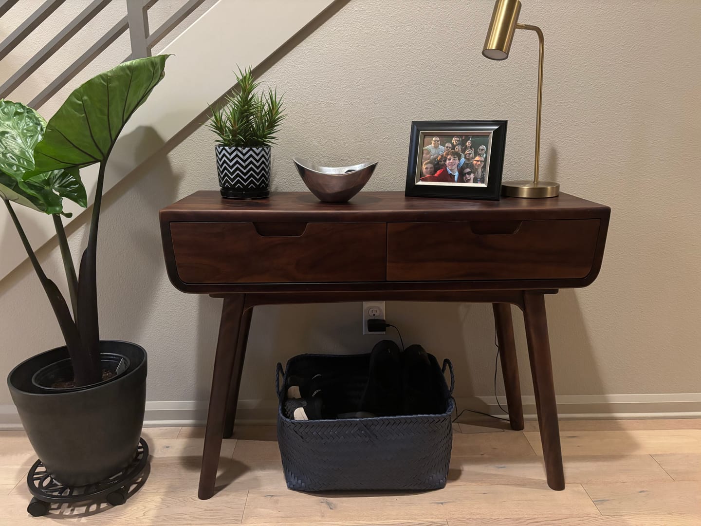 Customer photo review of Mid Century Natural Wood Console Table For Hallway Decor