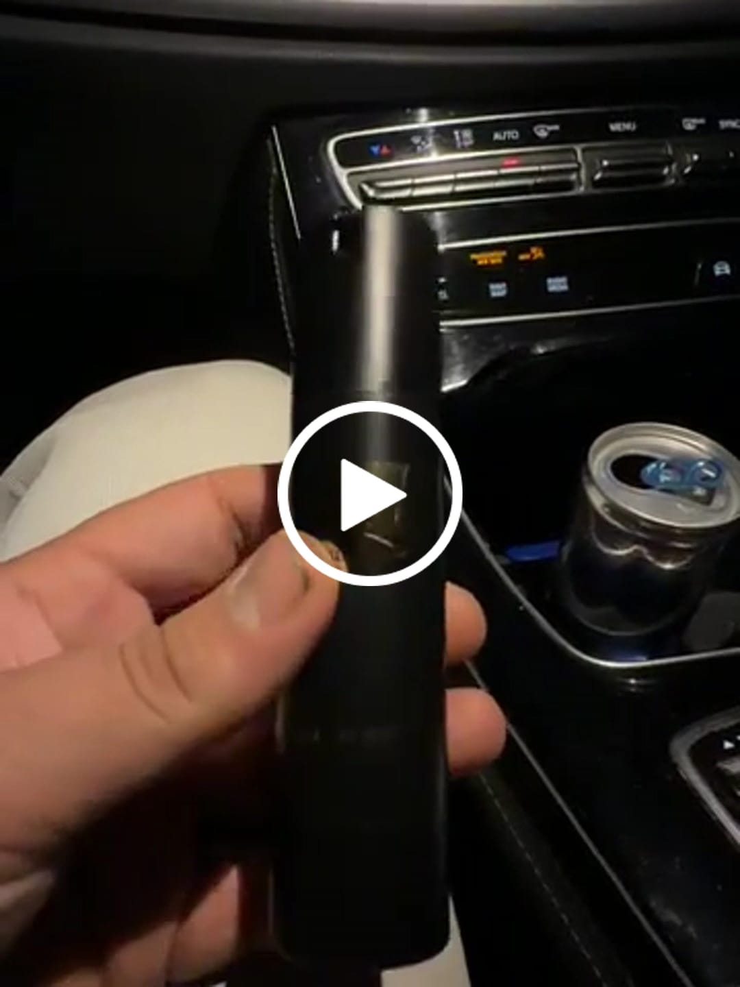 Customer video review of Sultan Pheromon Parfümöl | 45ml