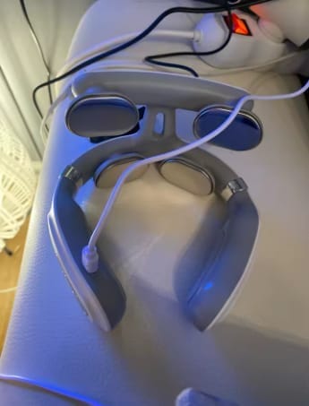 Customer photo review of Dispositivo de Terapia Cervical ZELVA™Pro