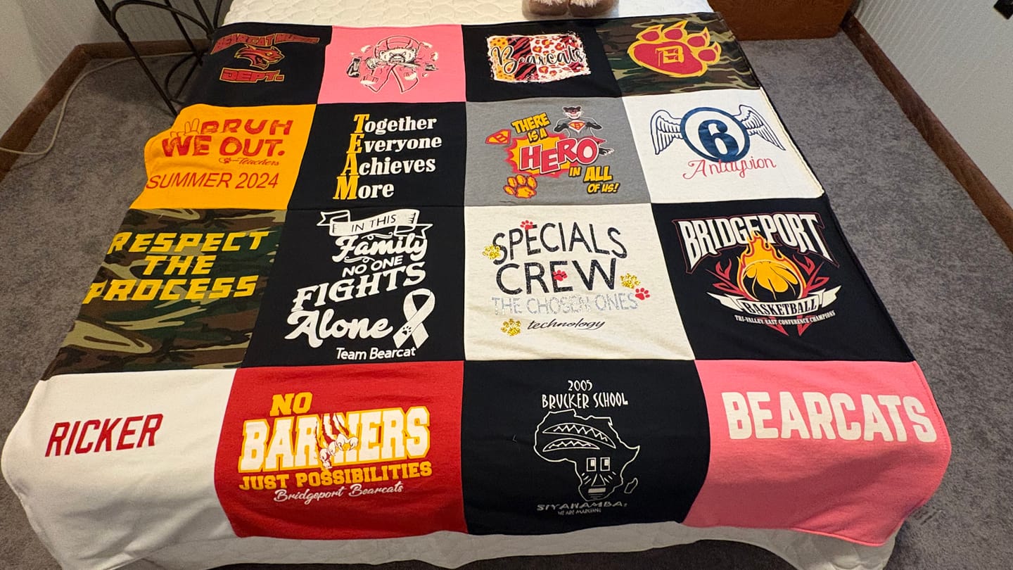 Customer photo review of Project Repat T-Shirt Quilt