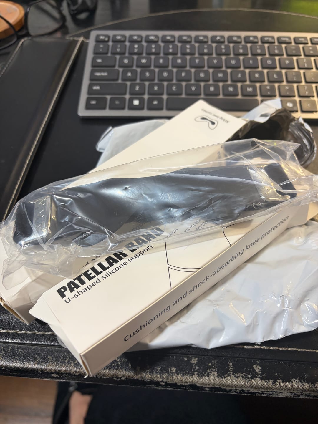 Customer photo review of Nayori Precision Strap – Knee Support That Moves With You