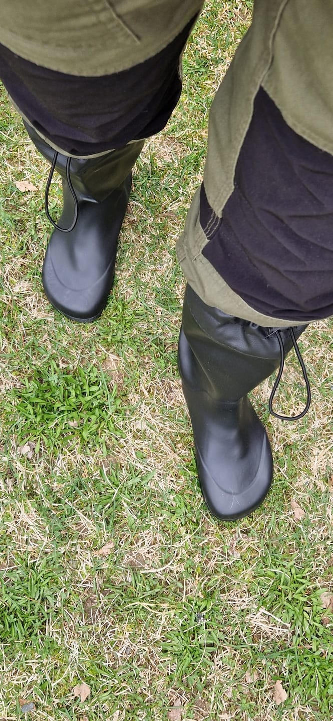 Customer photo review of Vaistoa Katve 2 | Rubber Barefoot Rain Boots