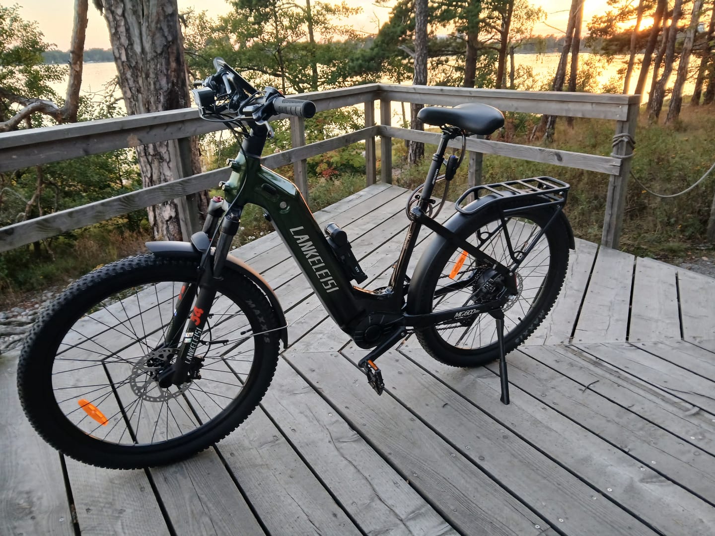Customer photo review of Lankeleisi MG600 Lite 250W 27.5" Electric Trekking Bike 720Wh SUV E-bike with Switchable Sensor 36V 20Ah Battery
