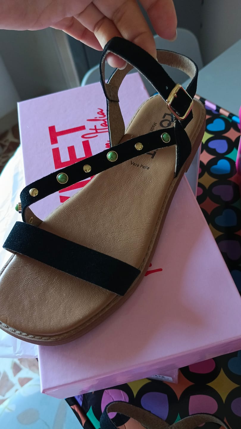 Customer photo review of MYSTERY 📦 BOX SCARPA DONNA [15€]