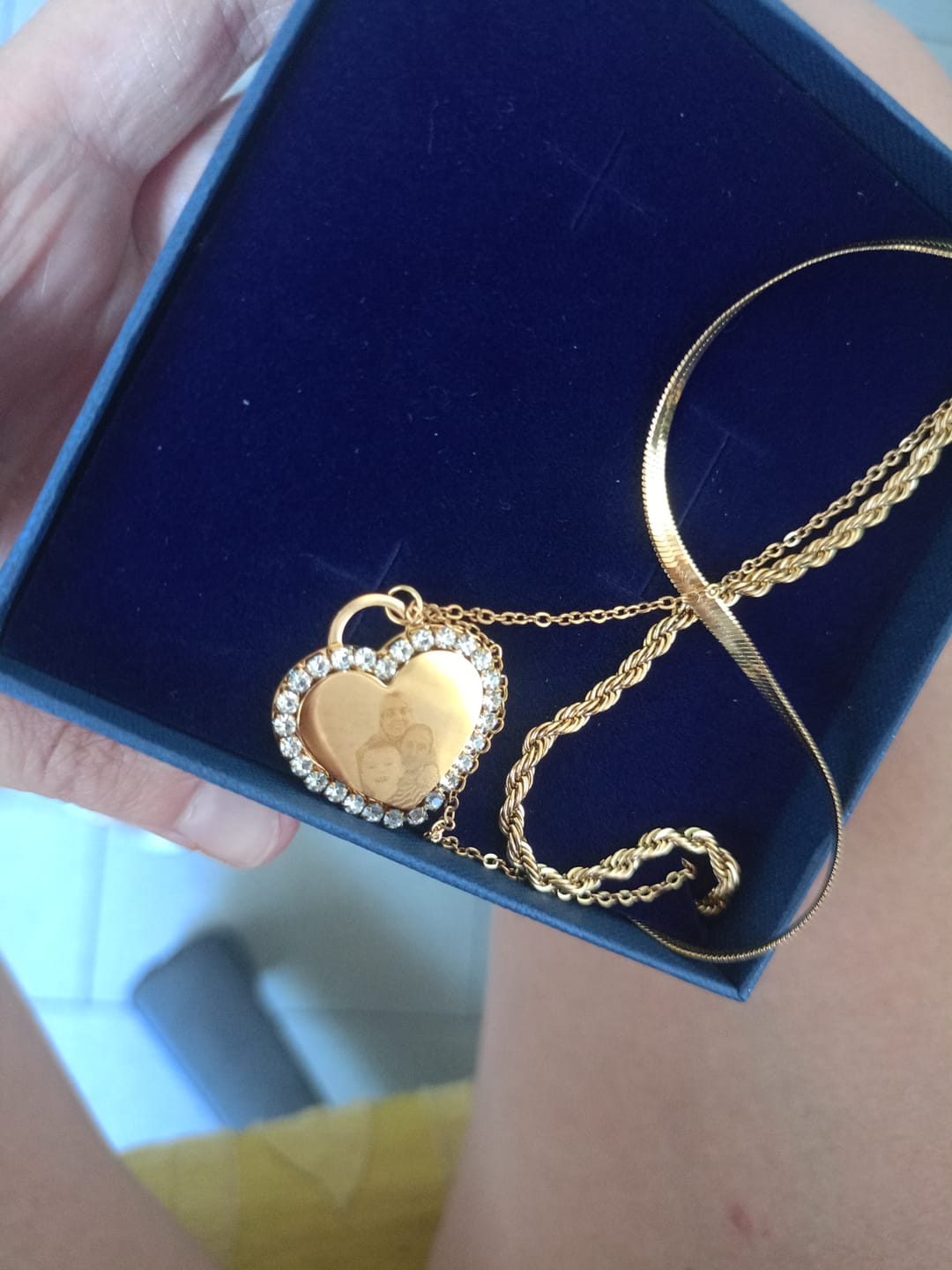 Customer photo review of Collana Cuore Foto Incisa Memory