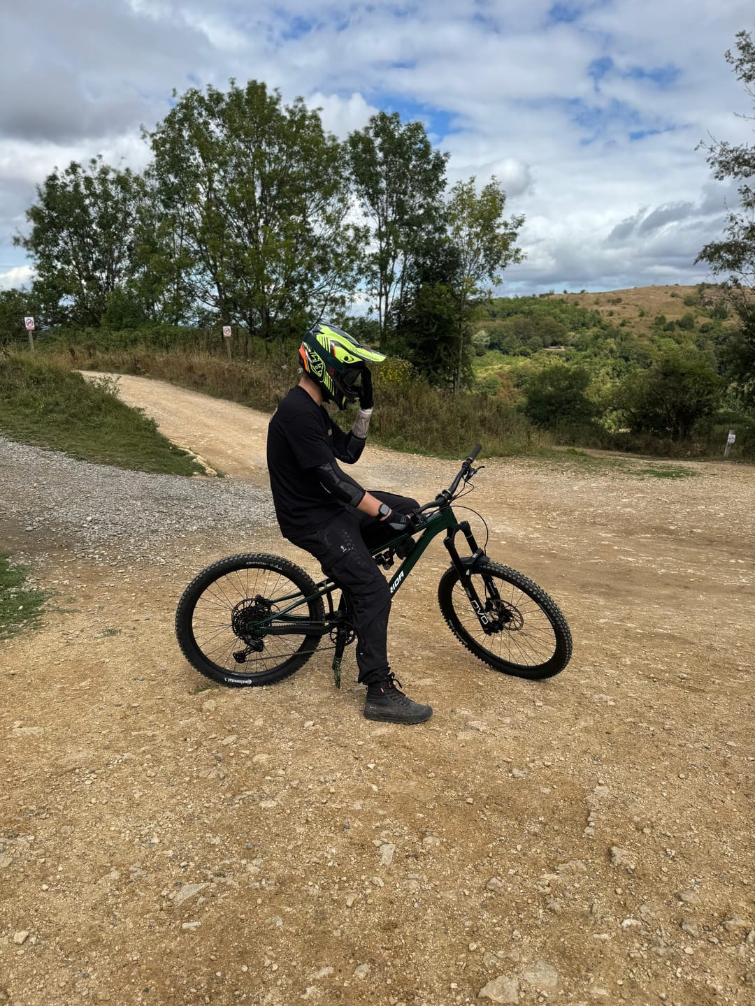Customer photo review of Highroller | Cargo Trouser | Shadow Black