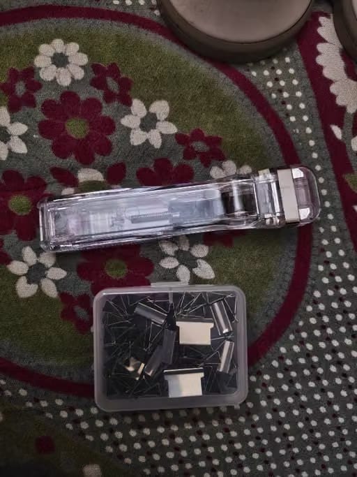 Customer photo review of ClipMate Portable Paper Clip Dispenser