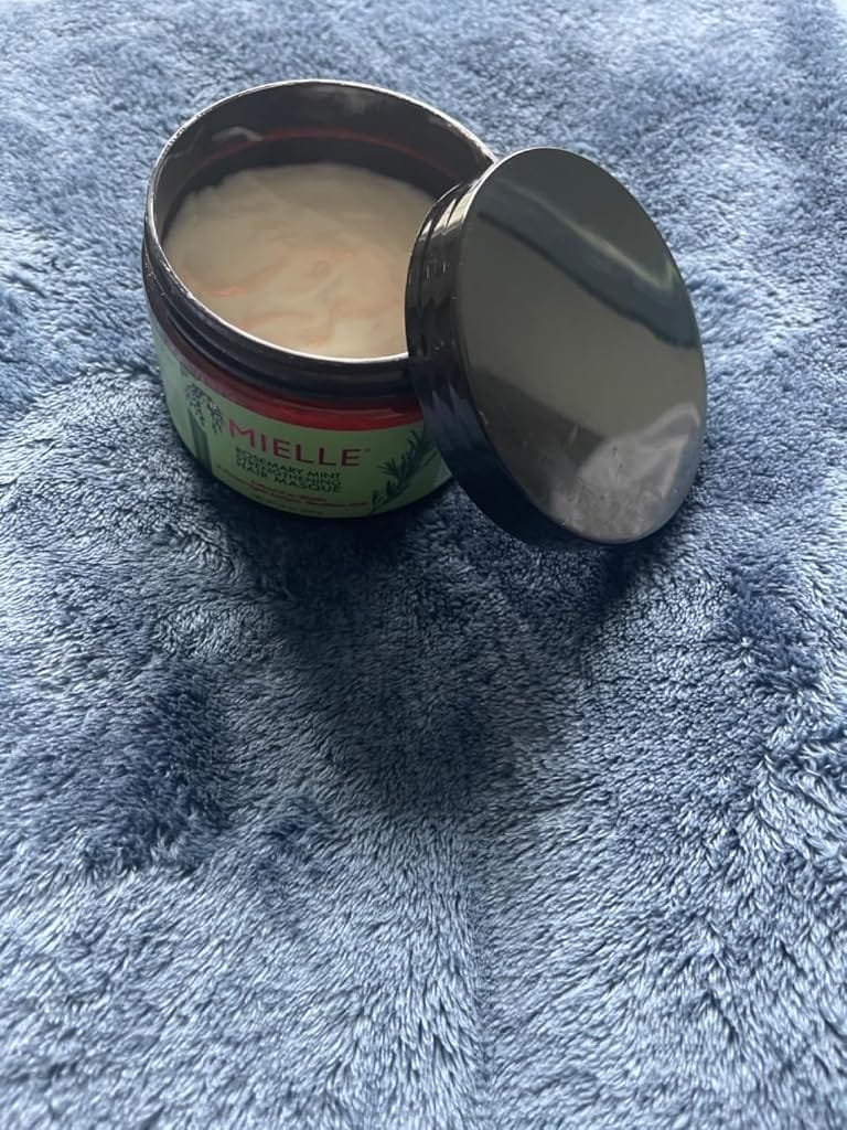 Customer photo review of Mielle, Strengthening Hair Masque, Rosemary Mint, 12 oz (340 g)