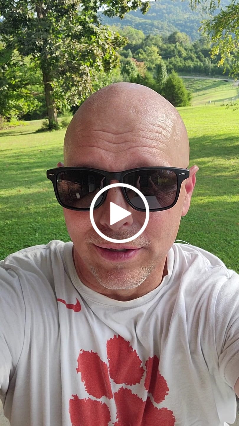 Customer video review of Classic Square (Wayfarer) - XL/XXL - Performance