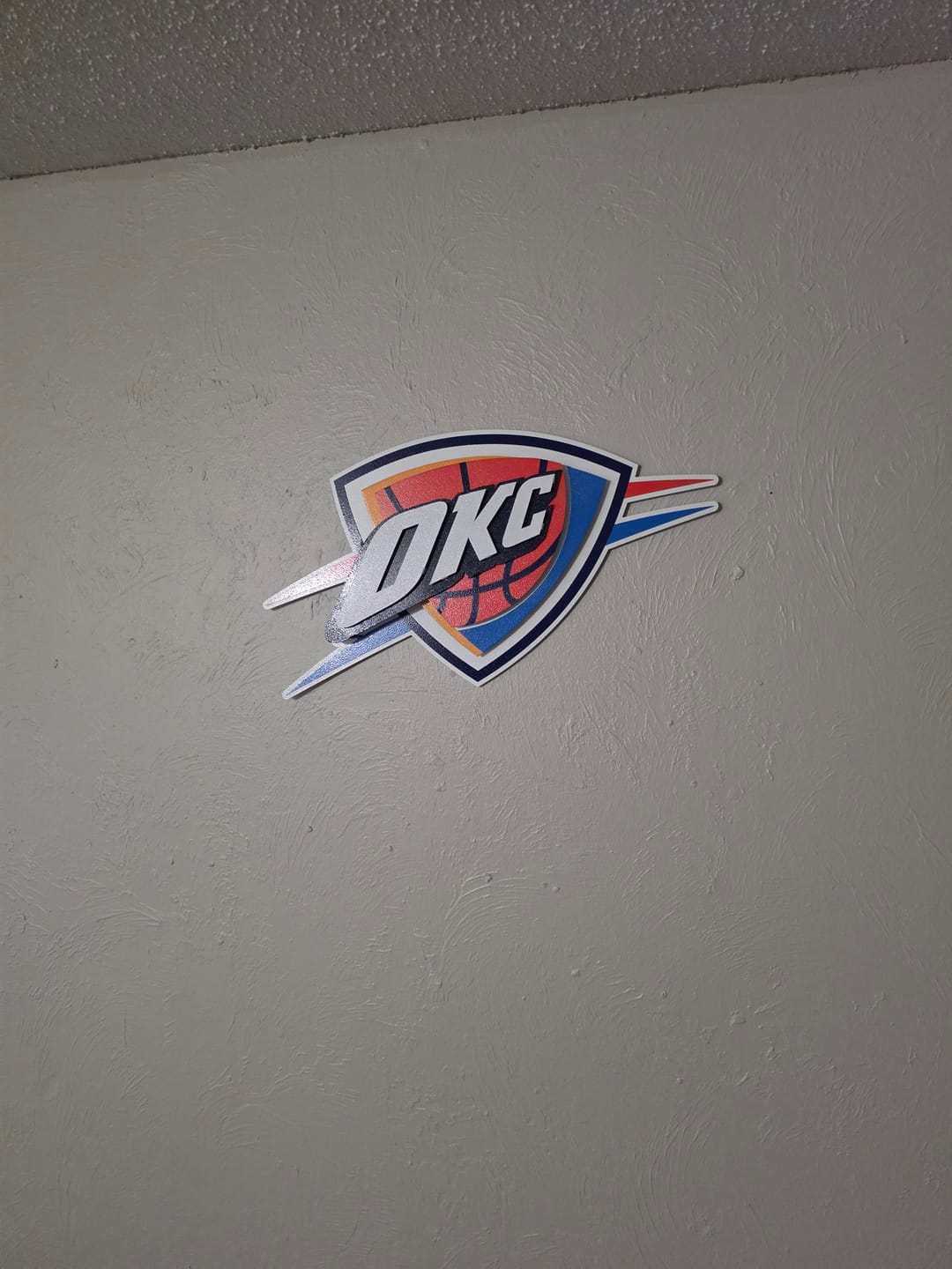 Customer photo review of Oklahoma City Thunder 3D Vintage Metal Wall Art