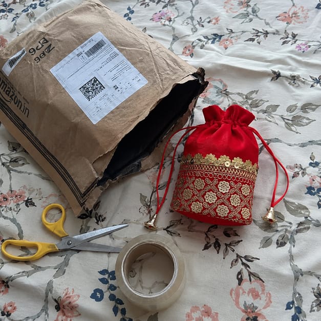 Customer photo review of Laxmi Potli
