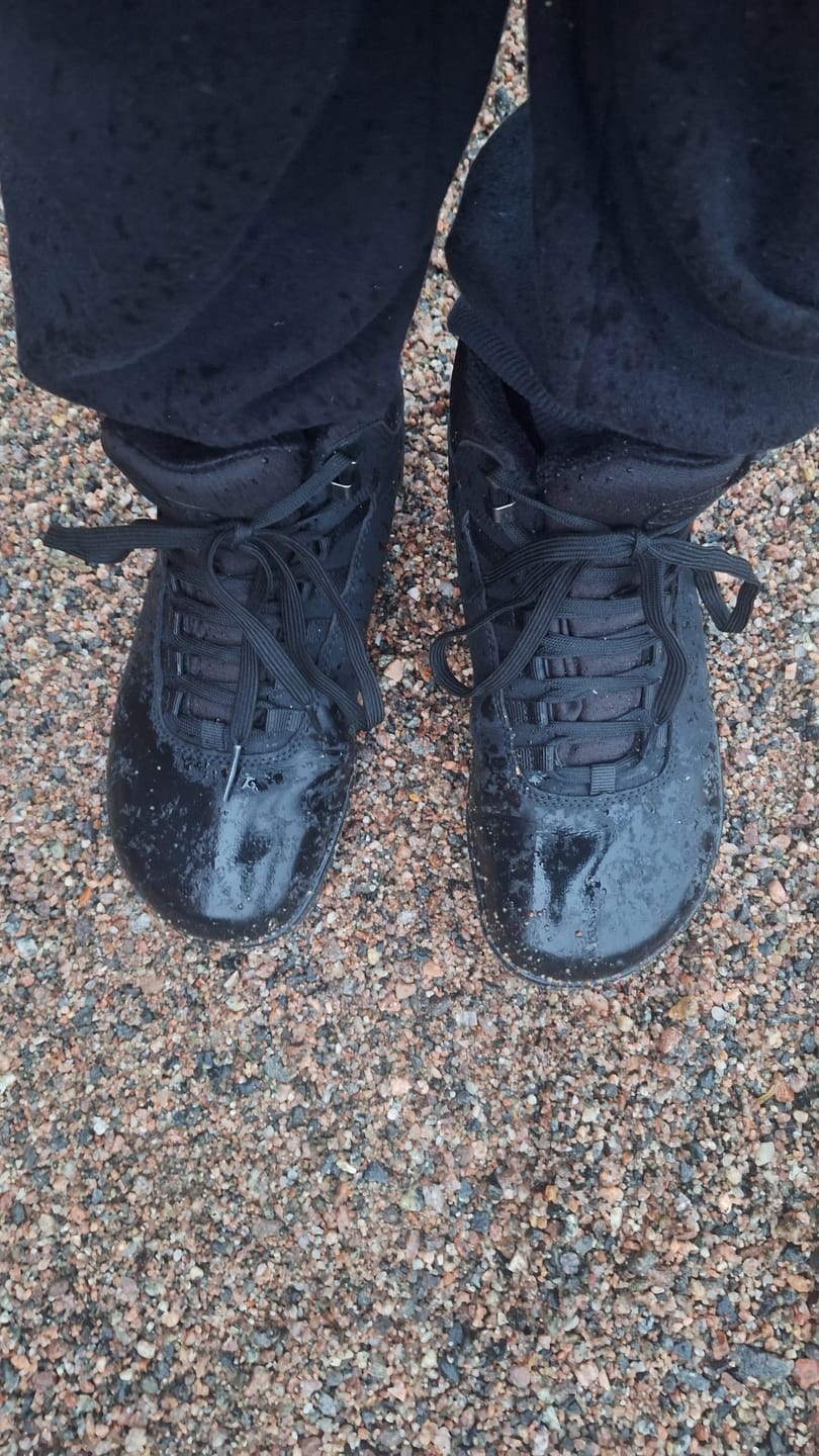 Customer photo review of Vaistoa Uoma 3 | Winter Barefoot Trekking Boots