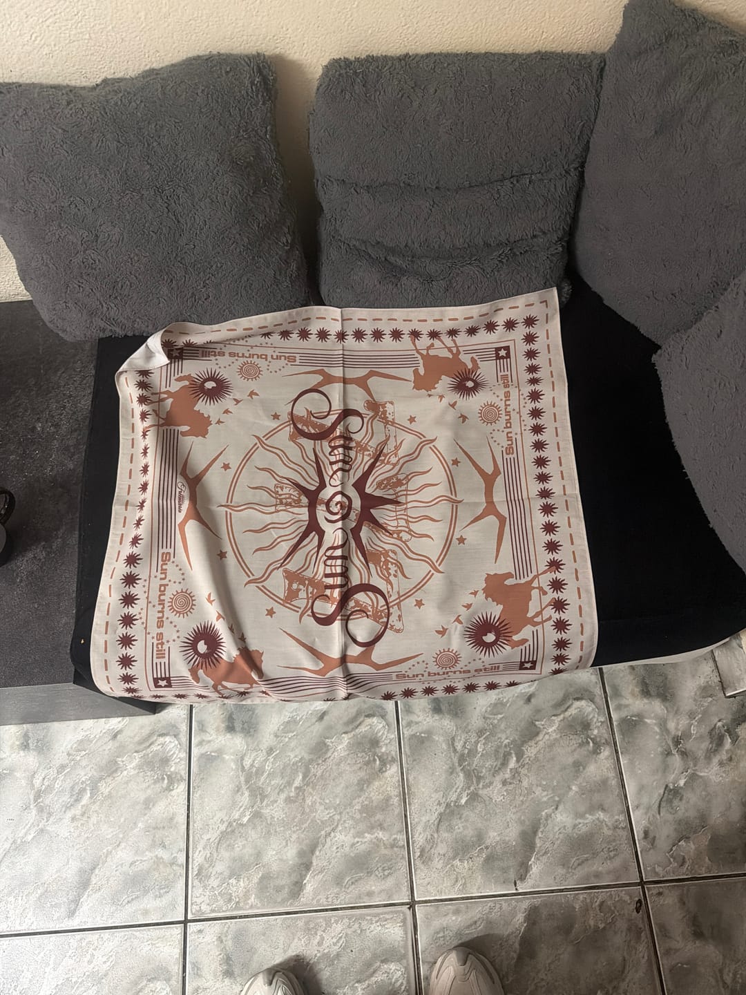 Customer photo review of [BTS V & JIMIN PICK] SUN&SUN BANDANA (BEIGE)