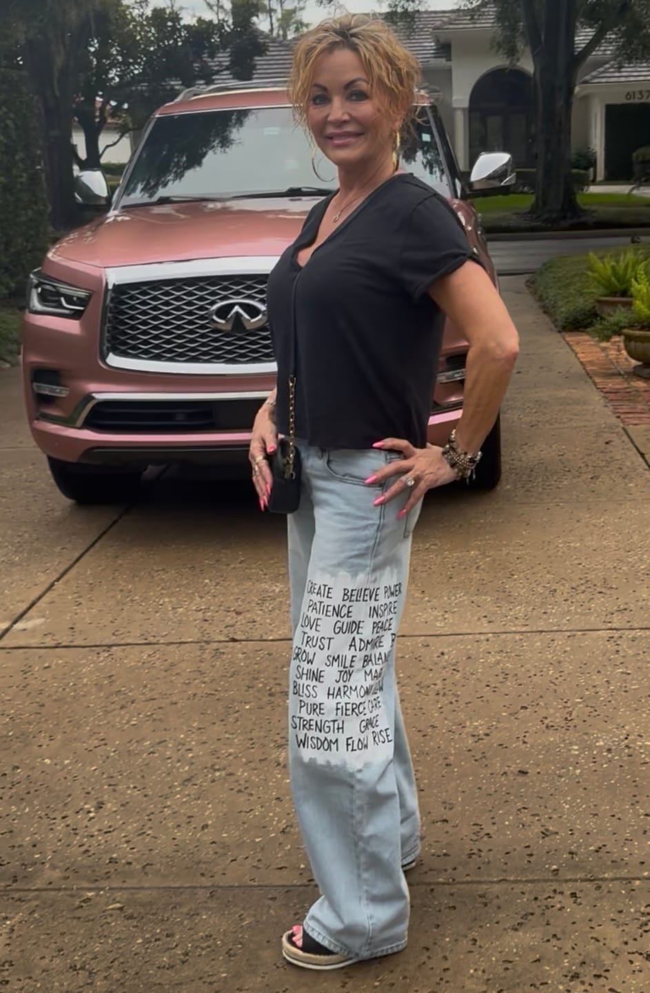 Customer photo review of 'Positive Vibes' Painted Levi's Jeans