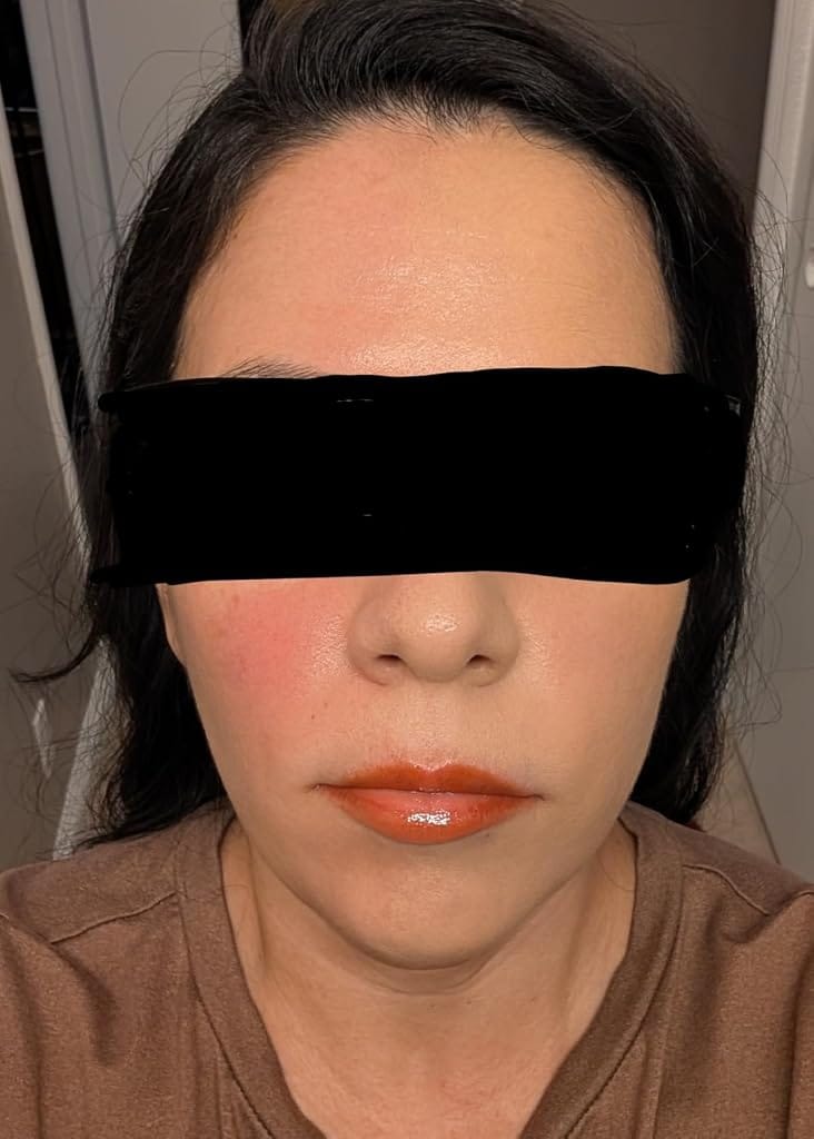 Customer photo review of TirTir Foundation Mask Fit Red Cushion (32 Shades) 0.63oz