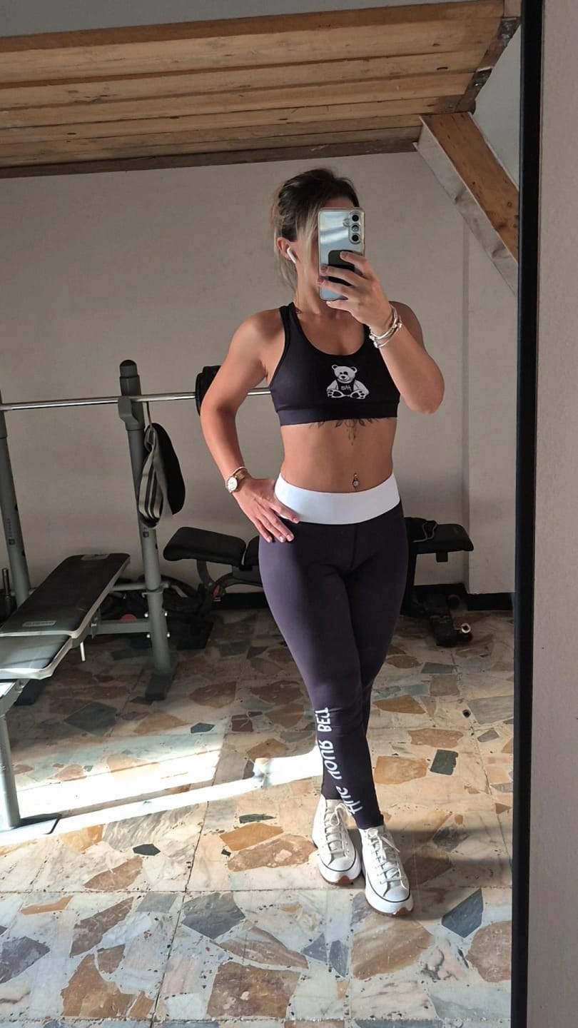 Customer photo review of LEGGINGS FLORIDA BLACK