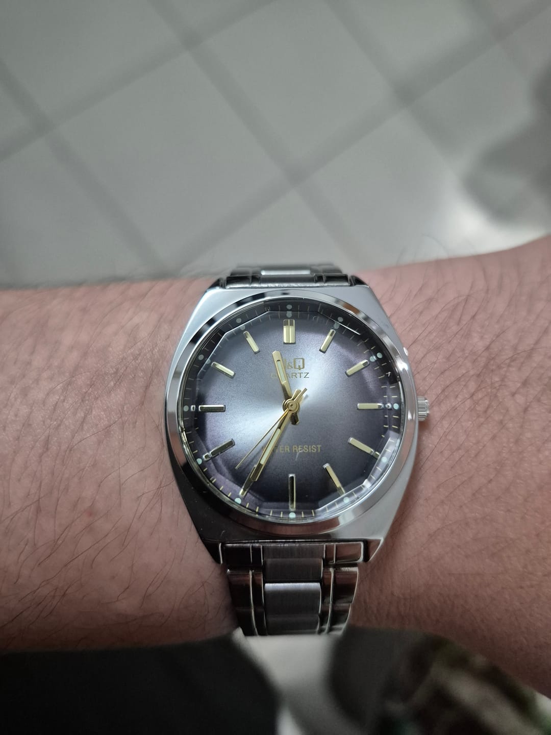 Customer photo review of Reloj Q&Q JDM QB78-202 Cristal Mineral Biselado 36mm