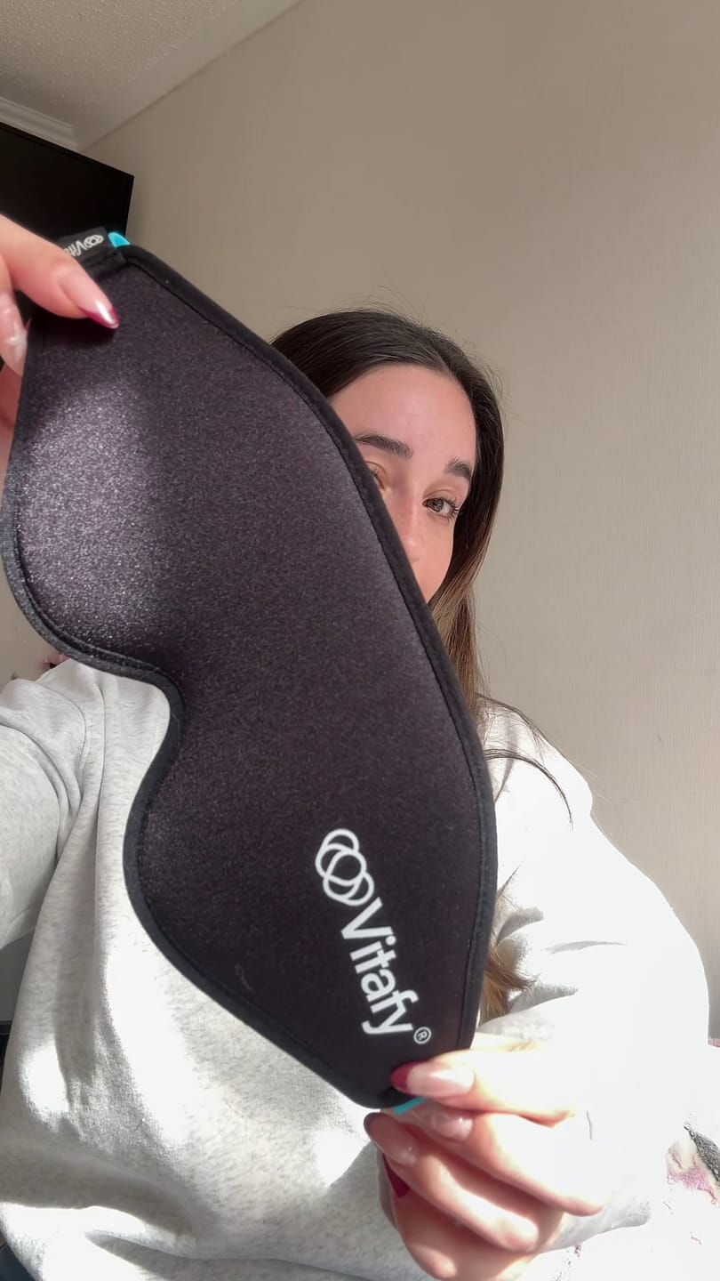 Customer photo review of Antifaz Blackout 3D - Bloqueo Total de Luz para Sueño Profundo