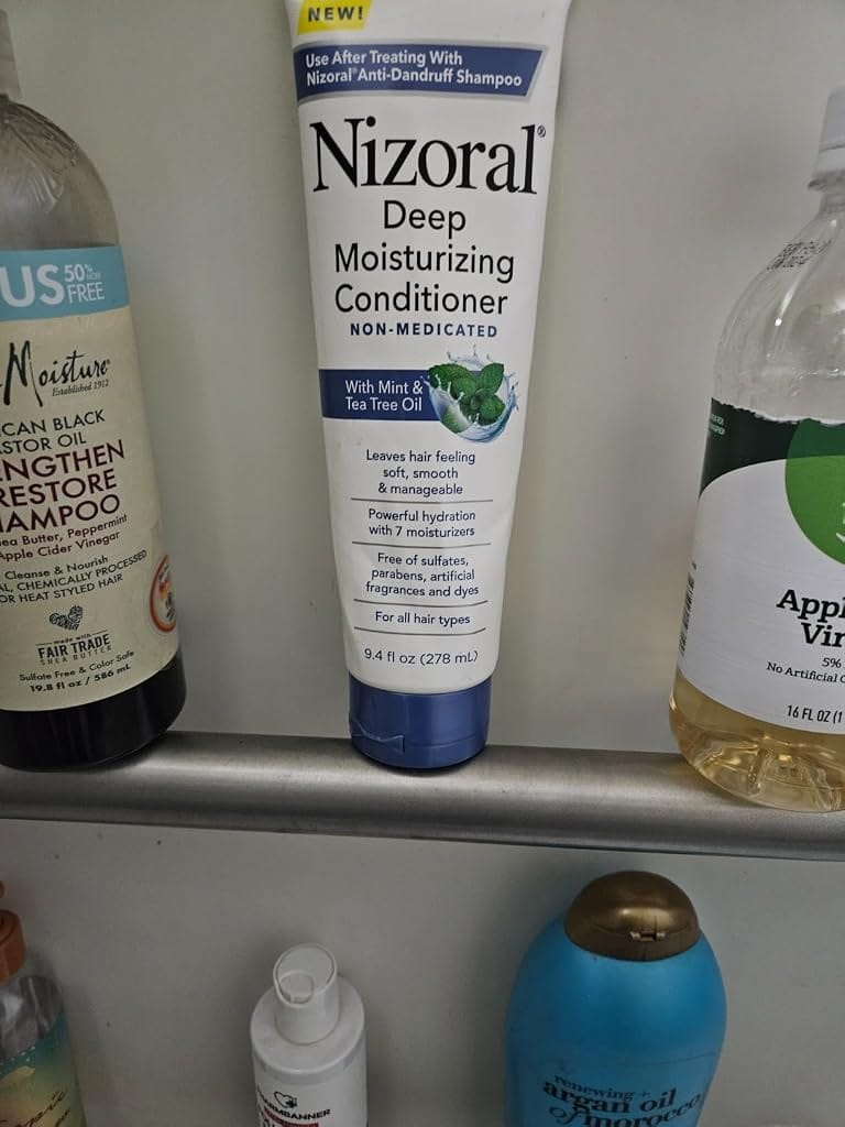 Customer photo review of Nizoral Deep Moisturizing Conditioner 9.4 Oz