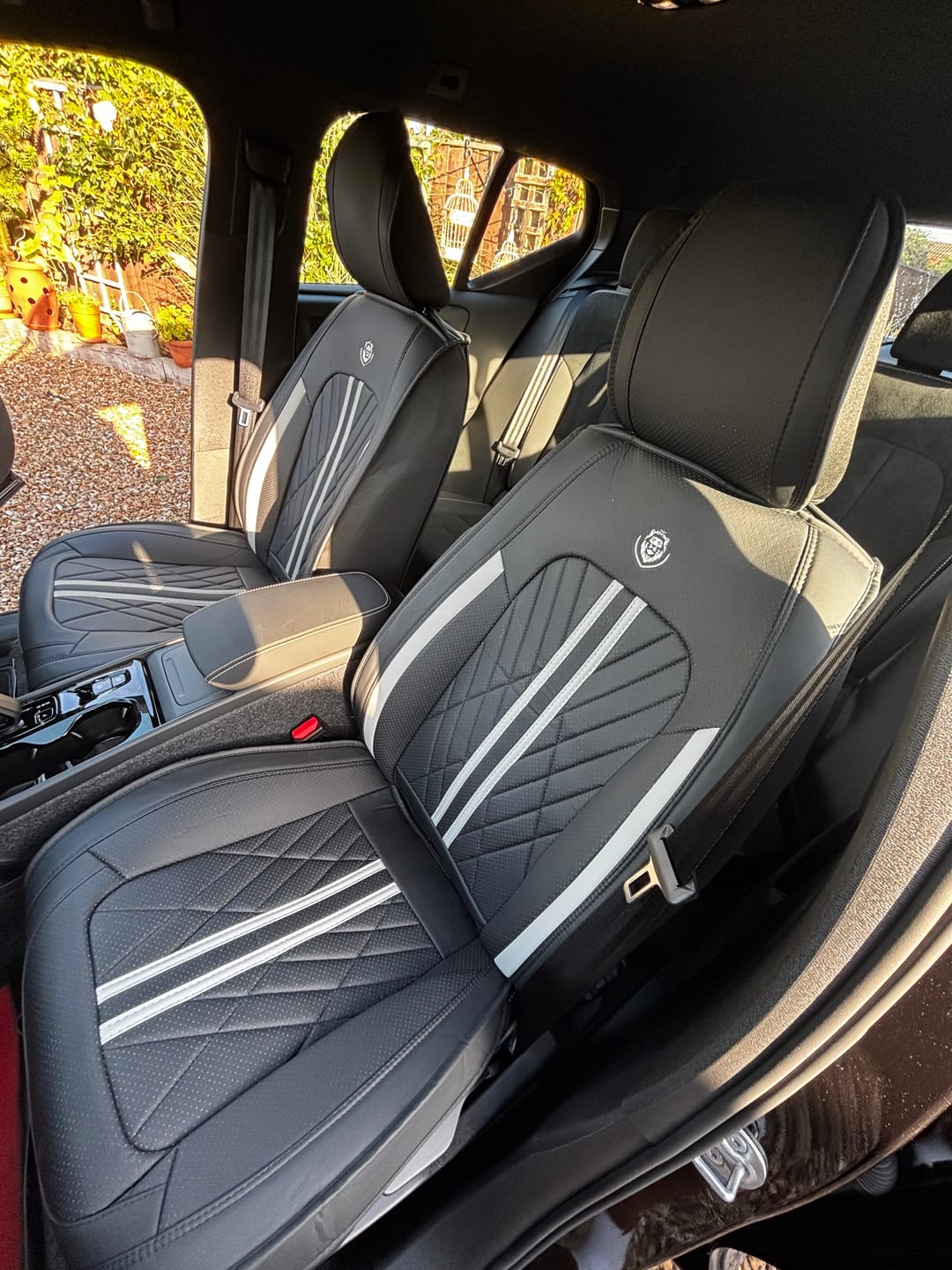 Phil P.'s car with Black & Gray seat covers