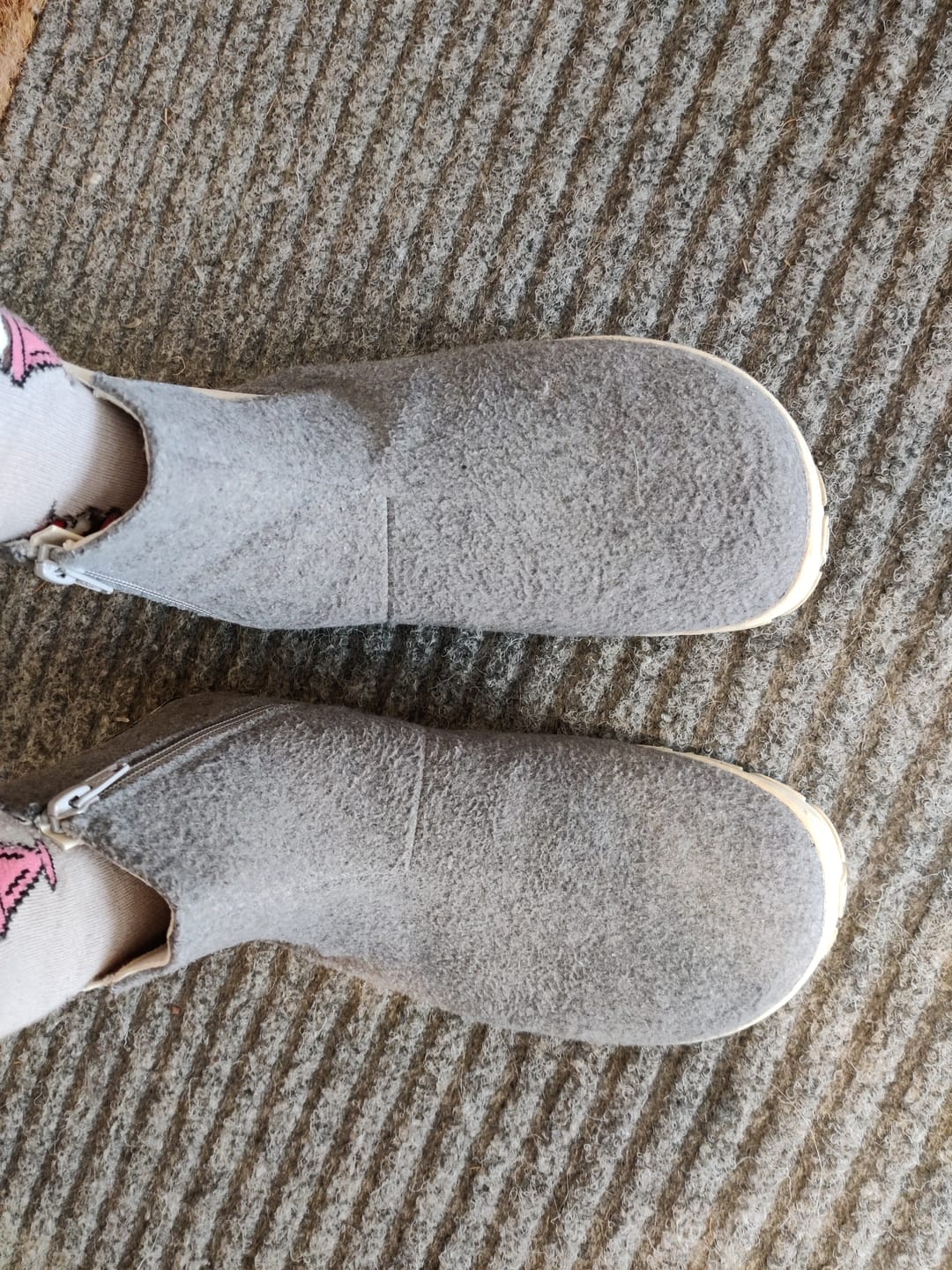 Customer photo review of Vaistoa Sulo | Winter Barefoot Chelsea Boots