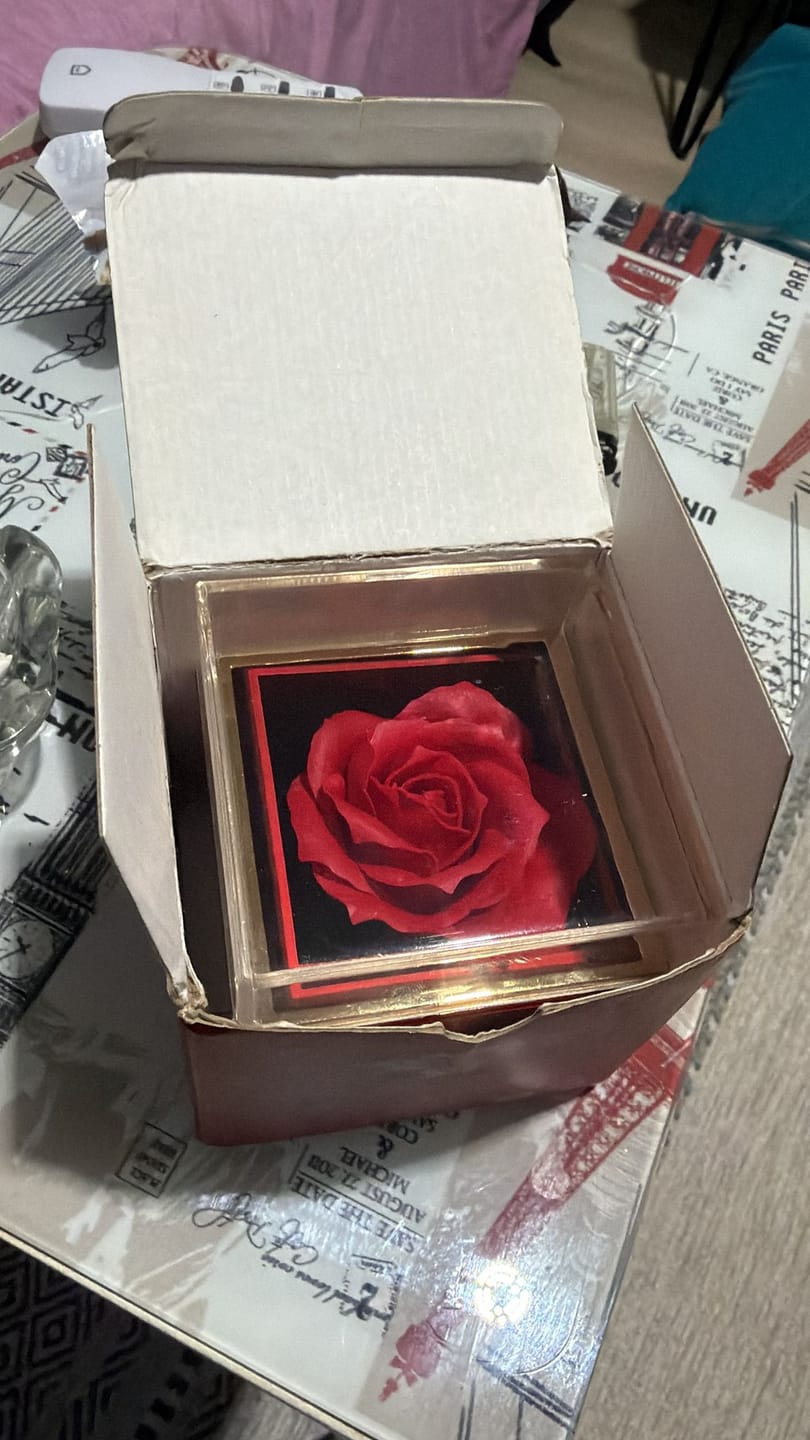 Customer photo review of Luvoria™ - Sonsuz Aşk Kutusu